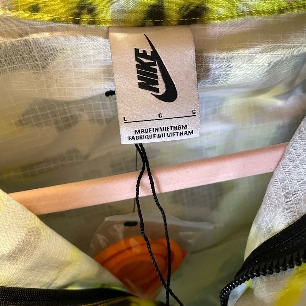 Nike x Off White Collab NRG tie dye keep back jacket NWOT Size Large - Picture 6 of 9